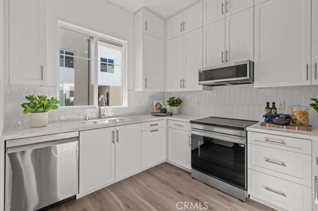 Additional image 13 of 7256 Aura Circle, Huntington Beach, CA 92647