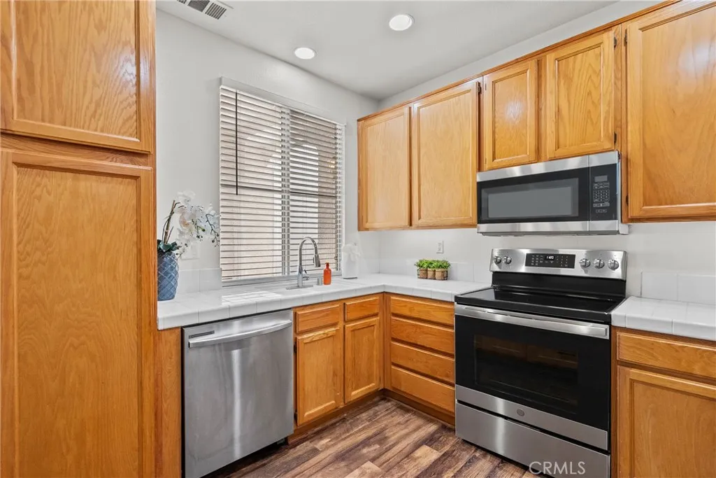 Additional image 41 of 25412 Parkwood Lane, Saugus, CA 91350