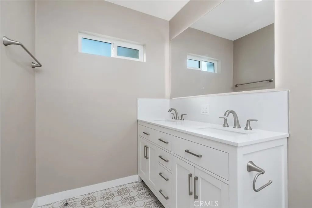 Additional image 28 of 4769 E Malta St, Long Beach, CA 90815