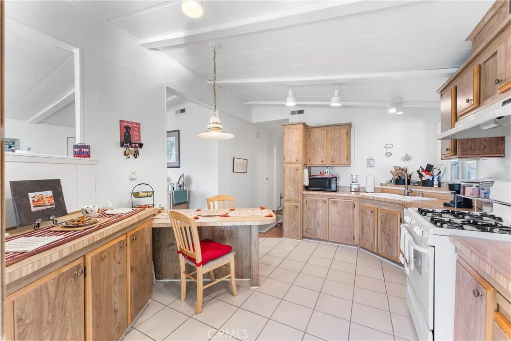 Additional image 7 of 692 N Adele St Unit 64, Orange, CA 92867