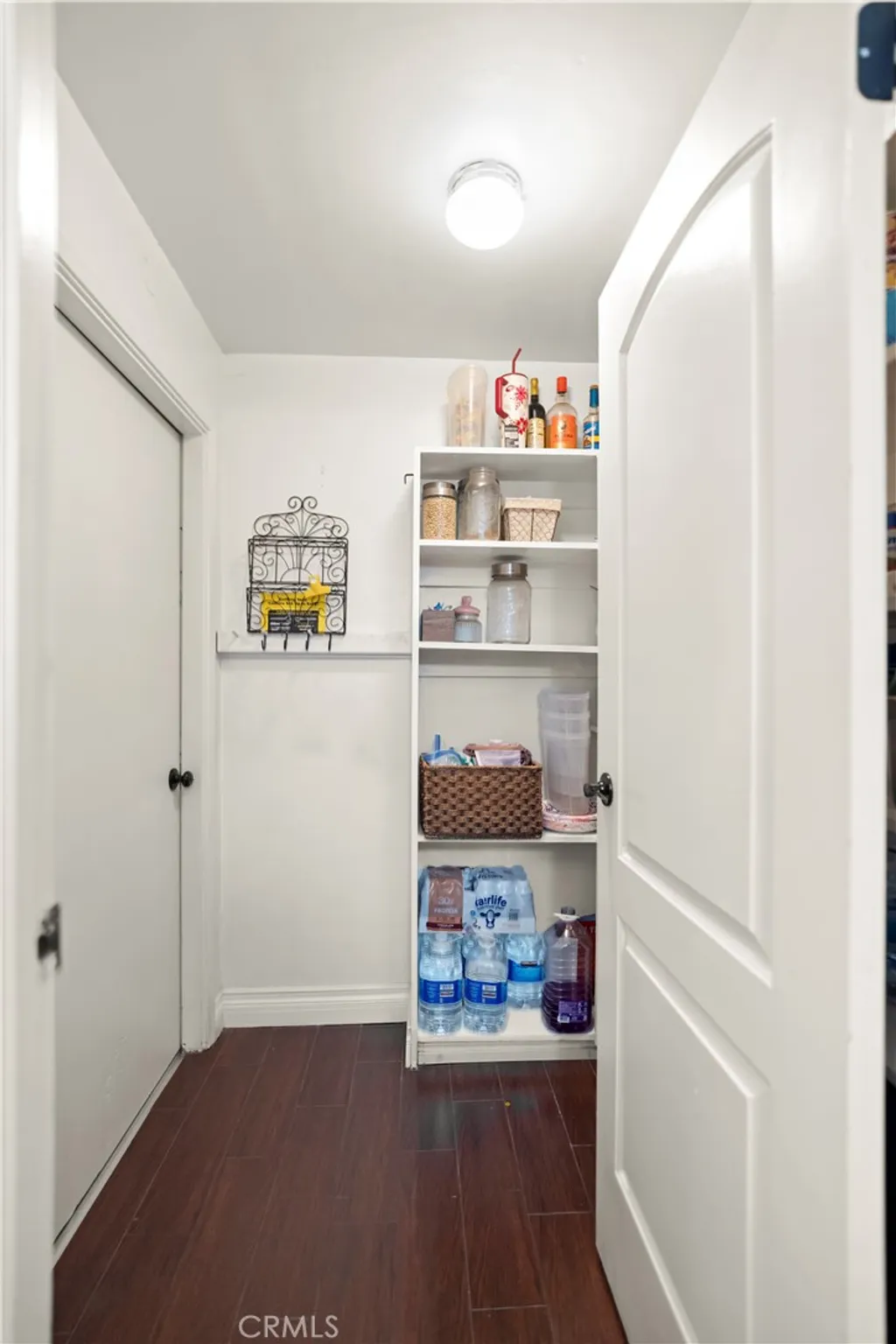 1811 Country Club Dr, Bakersfield, CA 93306