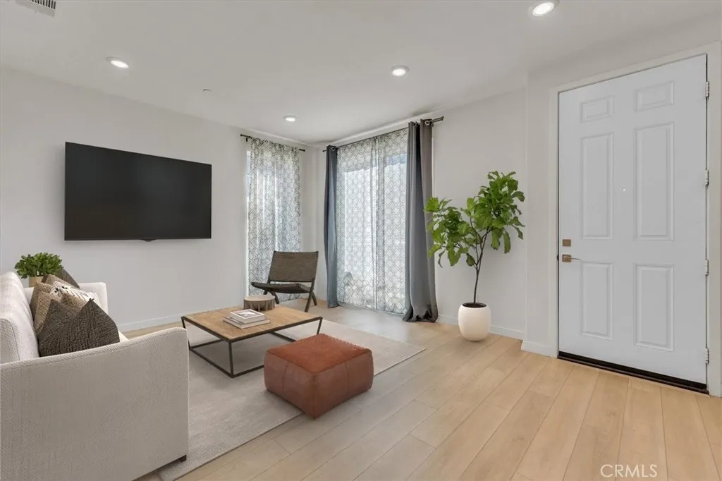 Additional image 9 of 27116 Valley Oak Place, Valencia, CA 91355