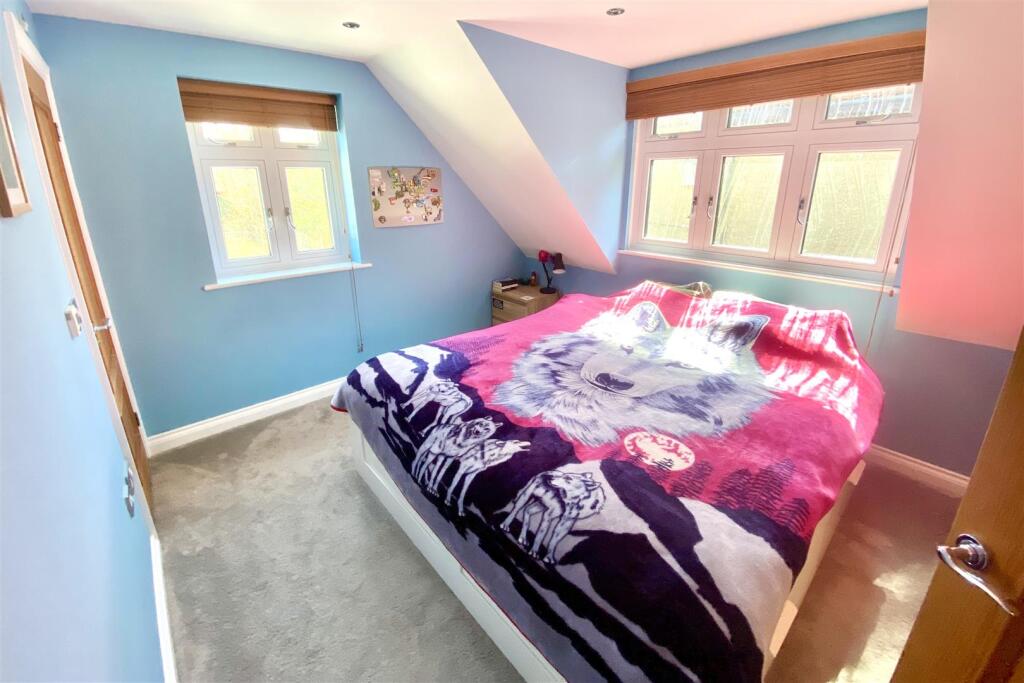 Additional image 15 of ,Mount Drive, Park Street, St. Albans, Hertfordshire, AL2