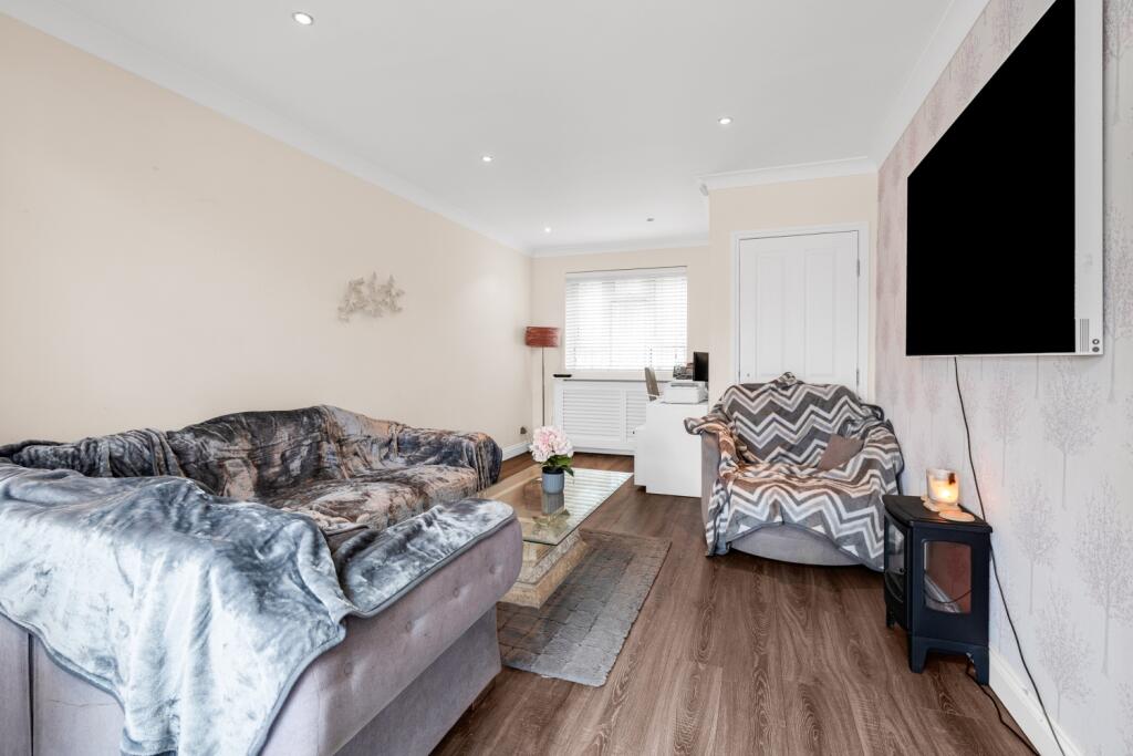 Additional image 12 of Longlands Road, Welwyn Garden City, Hertfordshire, AL7