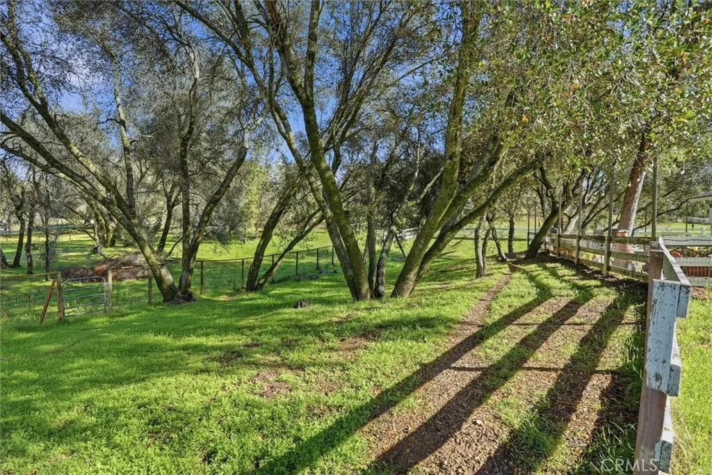 Additional image 70 of 31562 Sioux Rd, Coarsegold, CA 93614