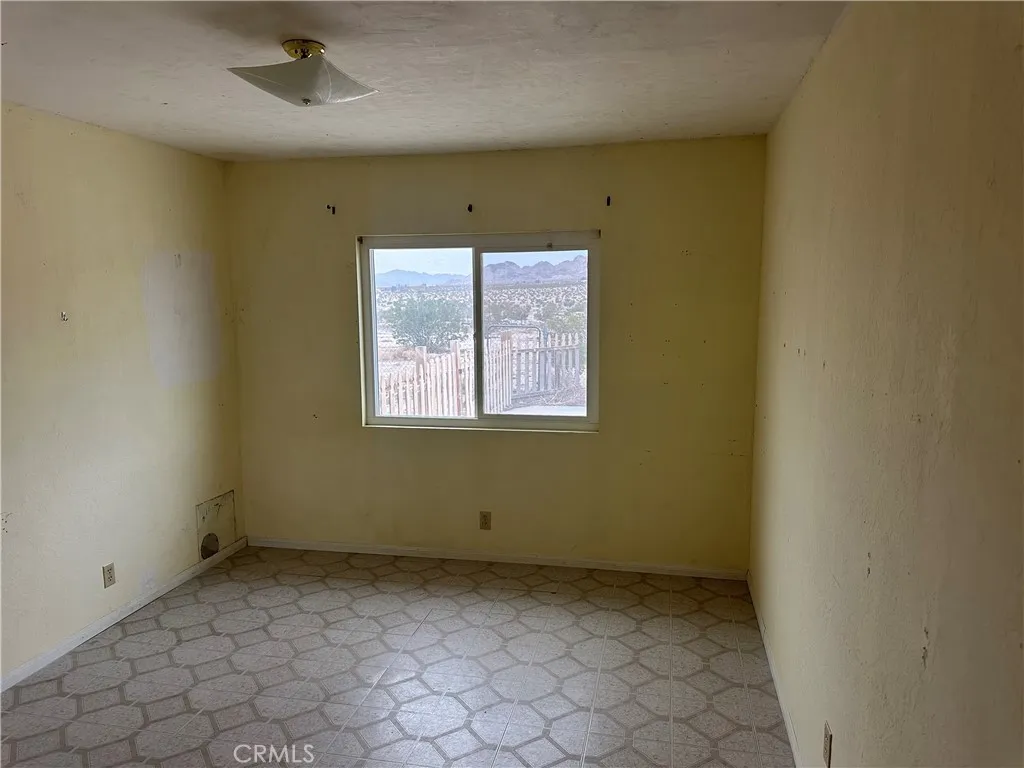 Additional image 38 of 38333 E End Rd, Lucerne Valley, CA 92356