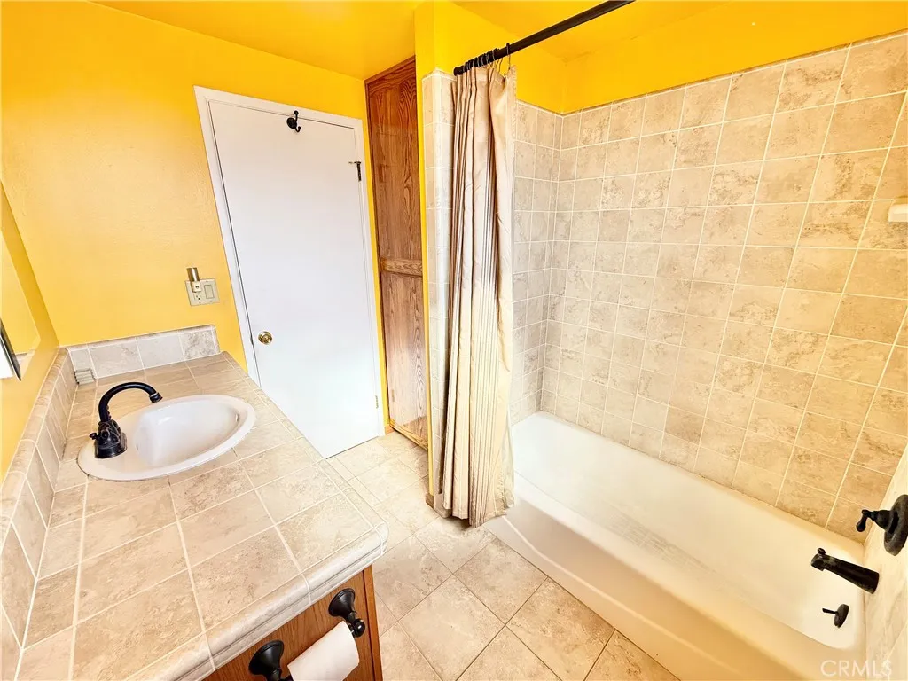 Property image for 19013 Ibex Ave, Artesia, CA 90701