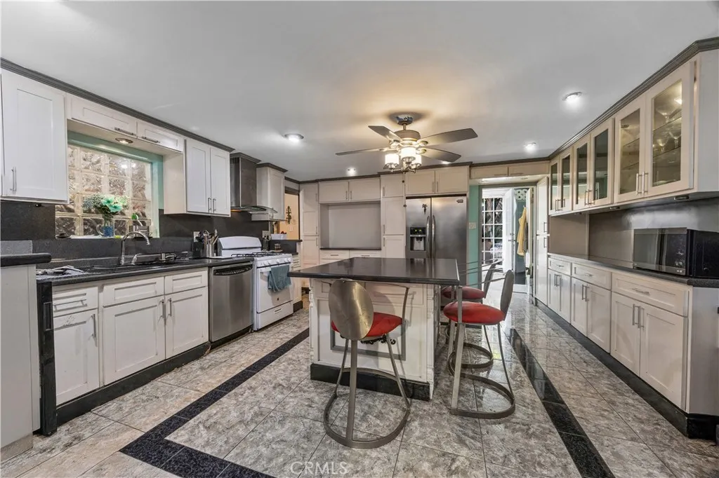 Additional image 64 of 26327 Athena Ave, Harbor City, CA 90710