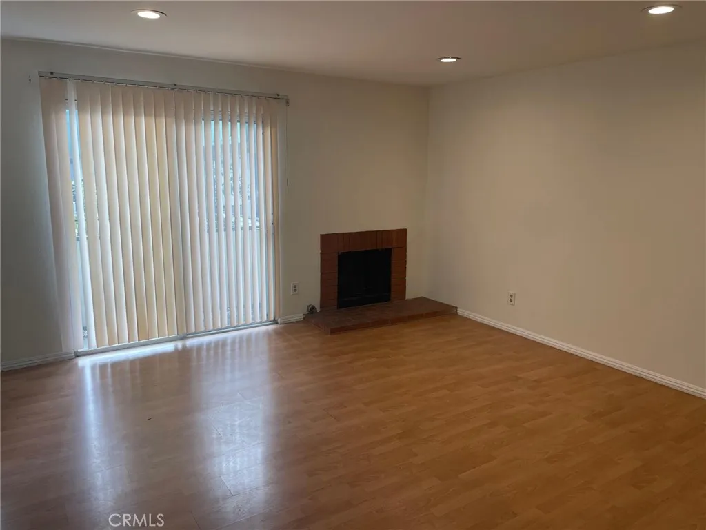 Additional image 11 of 9740 Sepulveda Boulevard Unit 18, North Hills, CA 91343