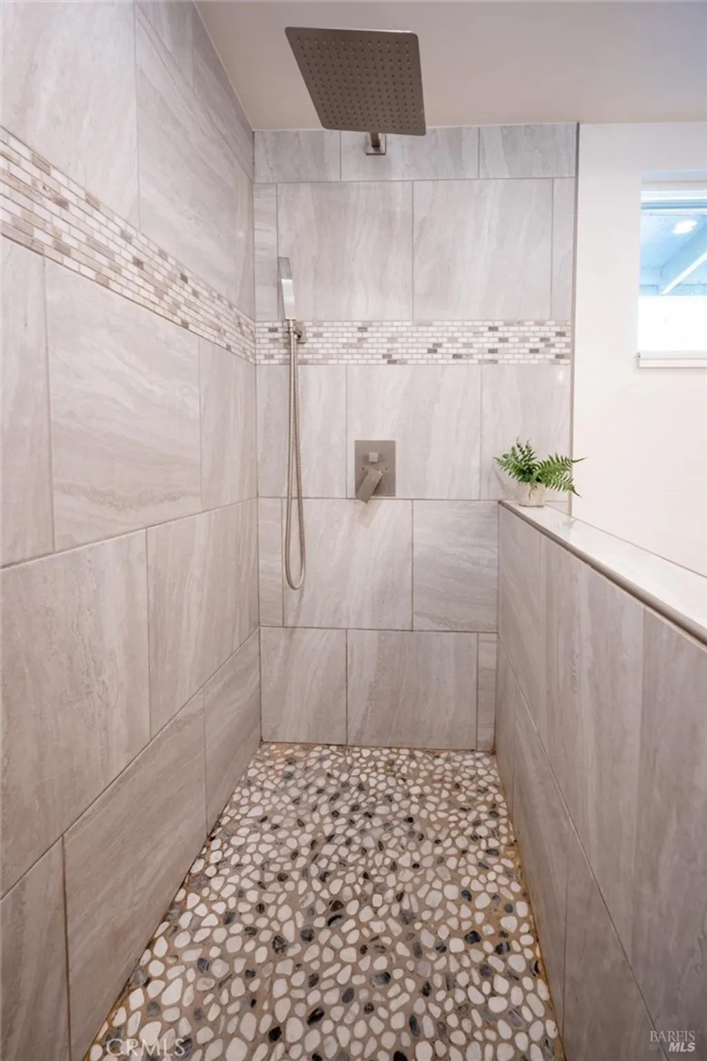 Additional image 18 of 441 Vichy Hills Drive, Ukiah, CA 95482