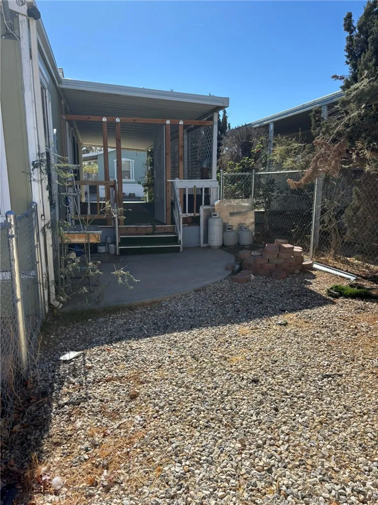 Additional image 63 of 20843 Waalew Rd Unit C4, Apple Valley, CA 92307