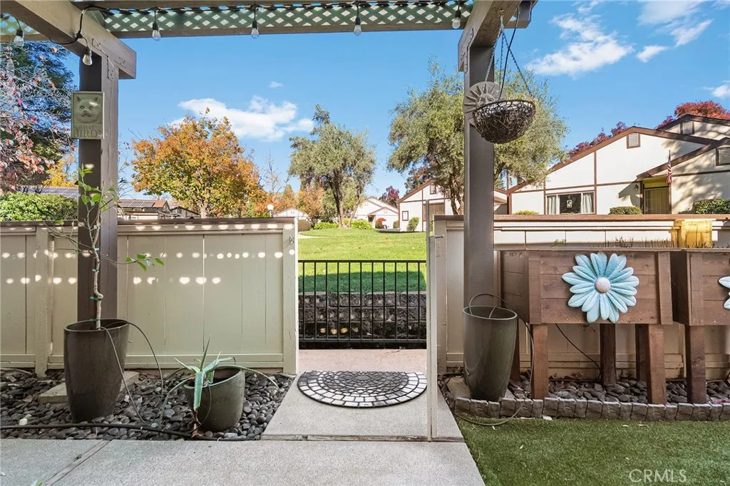 Additional image 4 of 12217 S Stoneridge, Paradise, CA 95969