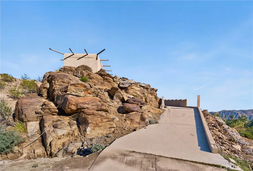 Additional image 67 of 1 Ridge Road, Palm Springs, CA 92264