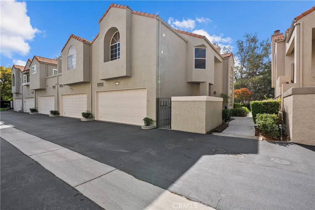 Additional image 31 of 22371 Mission Circle, Chatsworth, CA 91311