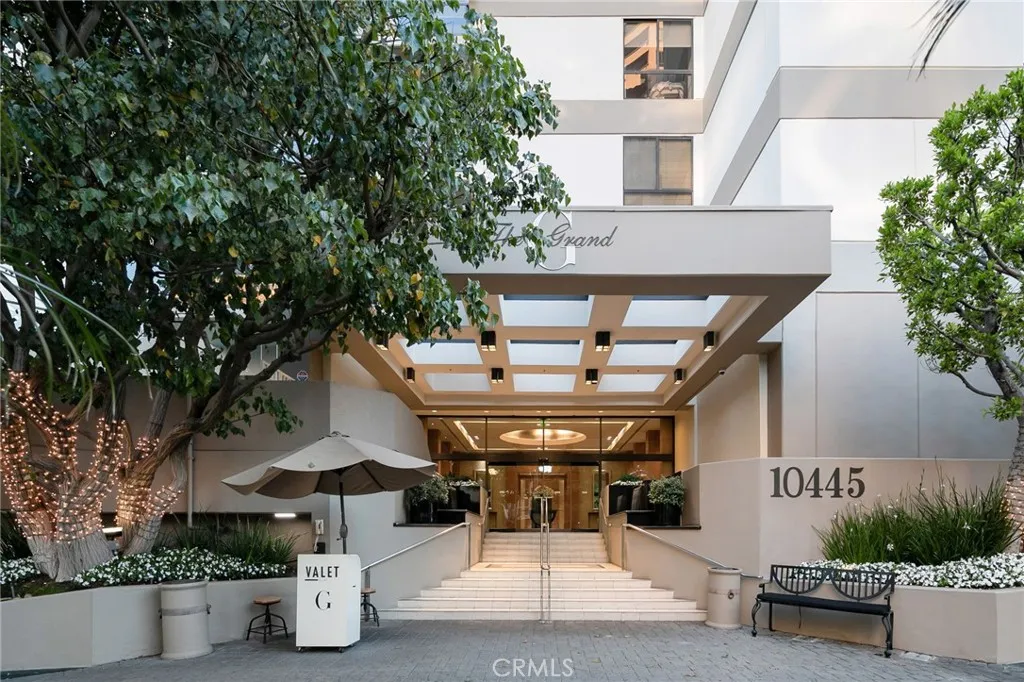 Additional image 43 of 10445 Wilshire, Los Angeles, CA 90024