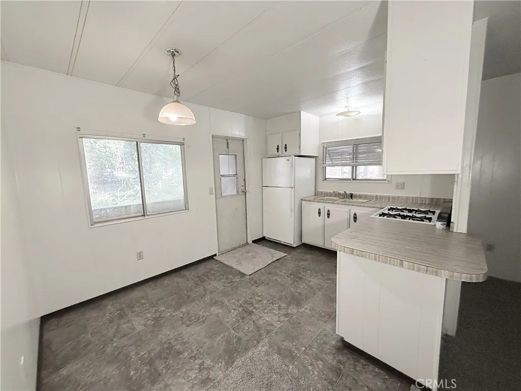 Additional image 4 of 14717 Wood Dr, Magalia, CA 95954