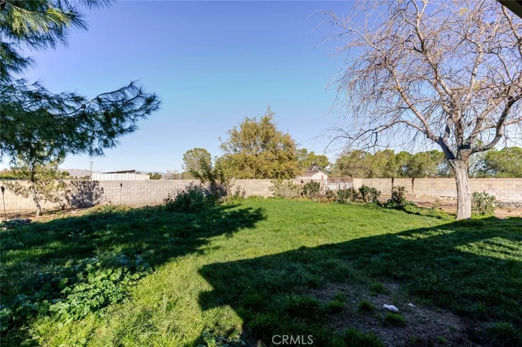 7241 W Avenue A2, Lancaster, CA 93536
