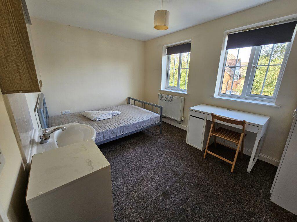 Additional image 5 of Cunningham Avenue