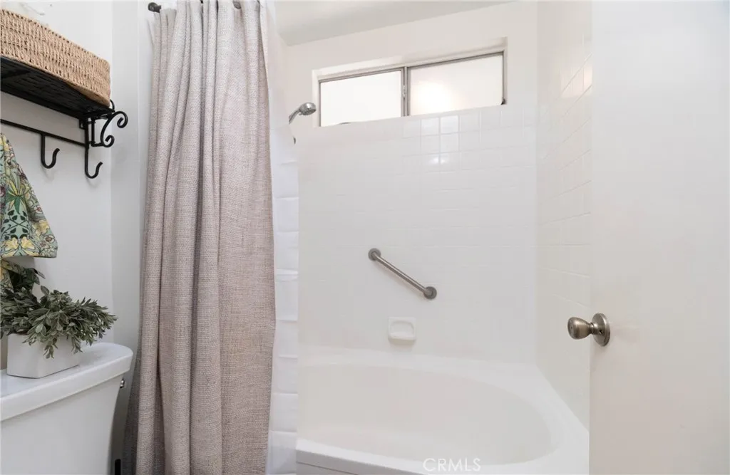 Additional image 22 of 16263 Valleyvale Drive, Fontana, CA 92337