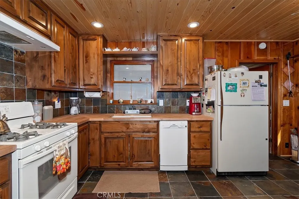 Additional image 35 of 40226 Guinan Ln, Big Bear Lake, CA 92315