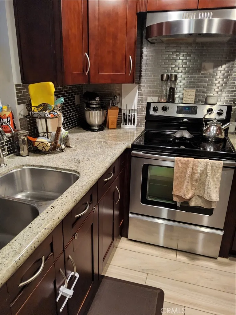 Additional image 85 of 435 W 9th St Unit B3, Upland, CA 91786