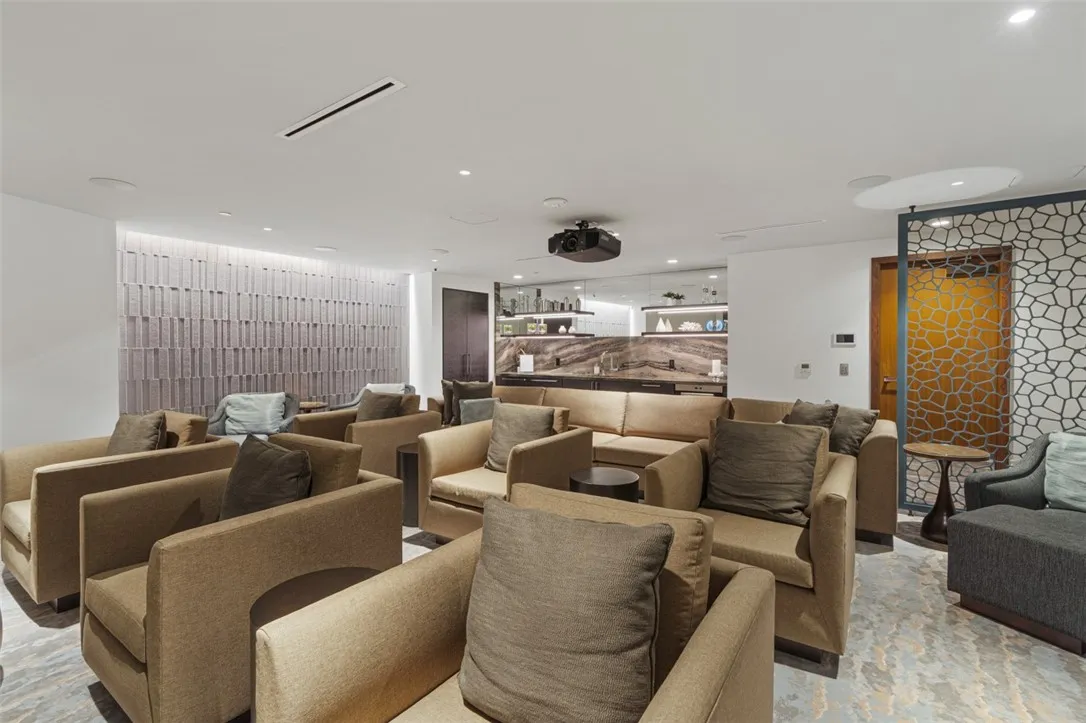 Additional image 101 of 888 W E Street Unit 505, San Diego, CA 92101