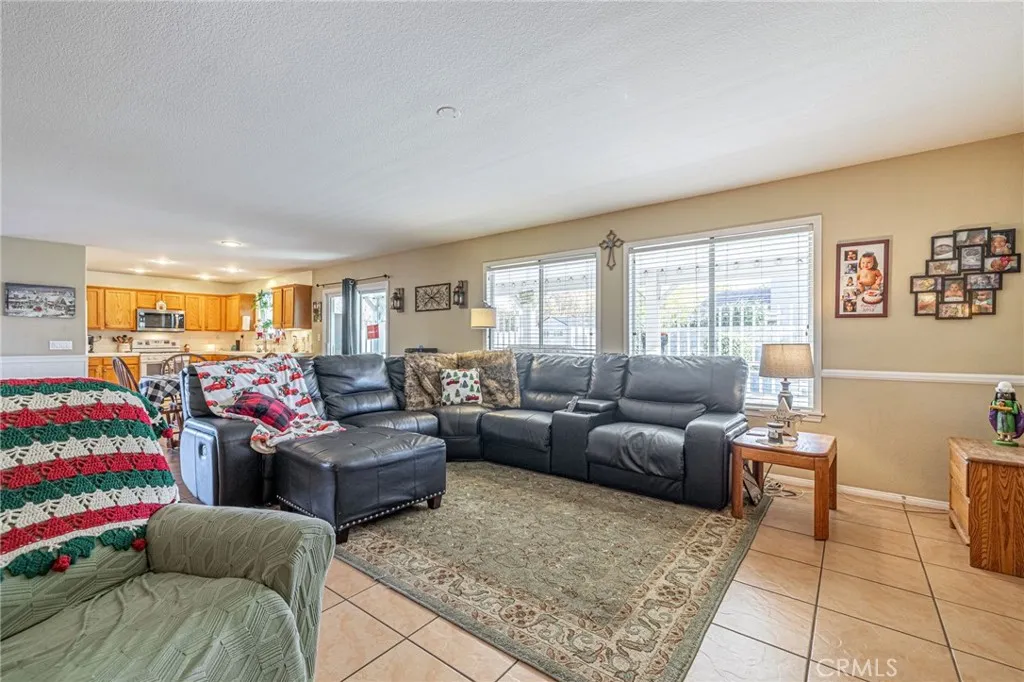 Additional image 76 of 45620 17th St W, Lancaster, CA 93534