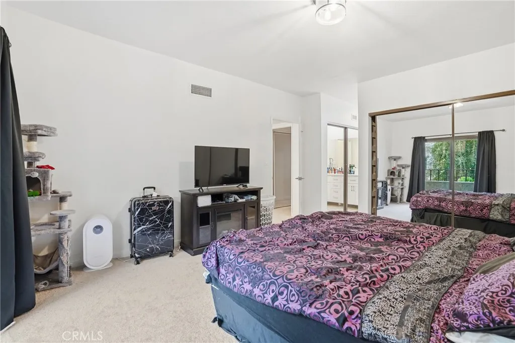 Additional image 22 of 6540 Hayvenhurst Avenue Unit 3, Lake Balboa, CA 91406