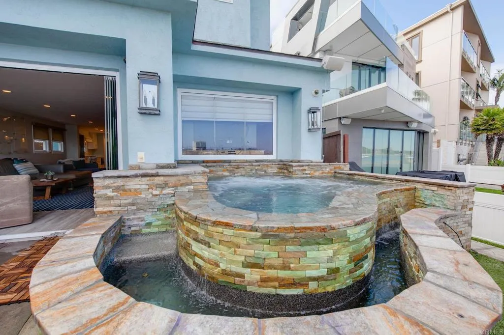 Additional image 6 of 2812 Bayside Walk, San Diego, CA 92109