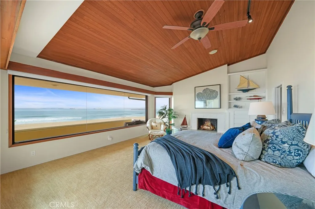 Additional image 37 of 72 A Surfside Ave, Surfside, CA 90743