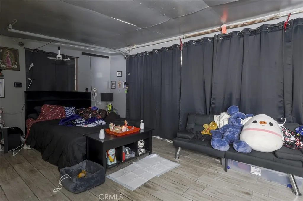 Additional image 11 of 2310 S Olive St, Santa Ana, CA 92707