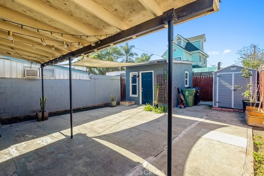 Additional image 60 of 8241 Alix Ave, Los Angeles, CA 90001