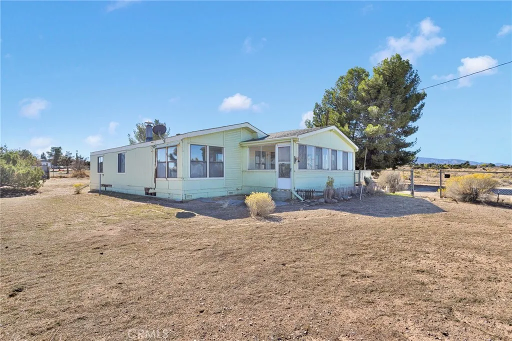 Additional image 43 of 9283 Atsina Road, Phelan, CA 92371