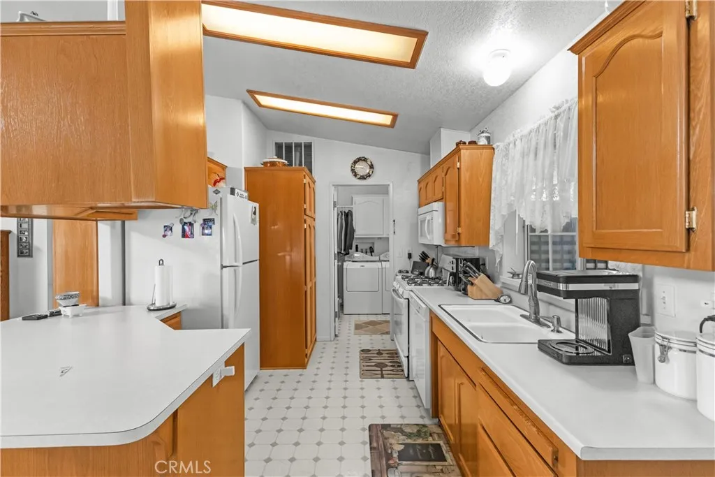 Additional image 6 of 3850 E. Atlantic Avenue Unit 284, Highland, CA 92346