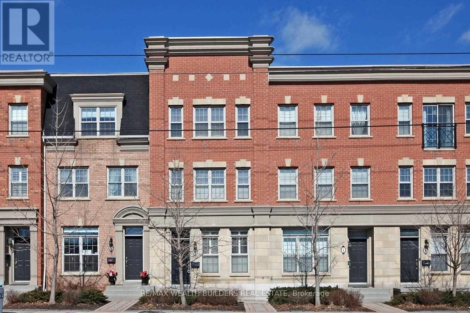 Property image for 8 - 3000 LAKE SHORE BLVD WEST BOULEVARD|Toronto (New Toronto), Ontario M8V4B9