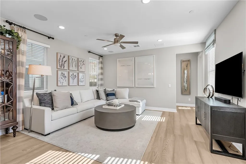 Additional image 10 of 6589 Grotto Lane Unit 3, Fontana, CA 92336