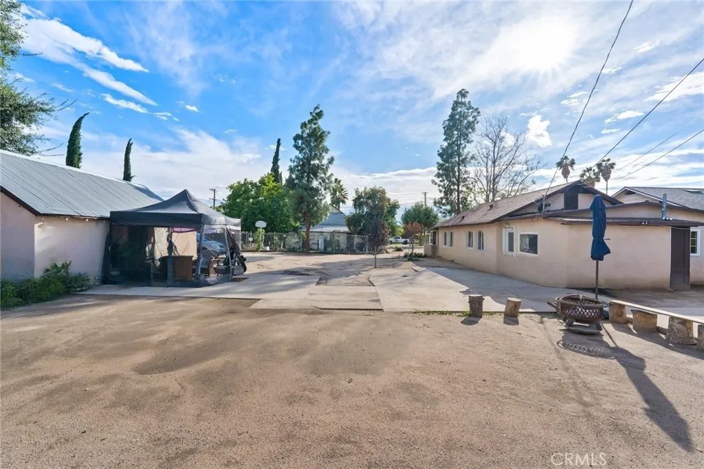 Additional image 87 of 352 E 16th St, San Bernardino, CA 92404