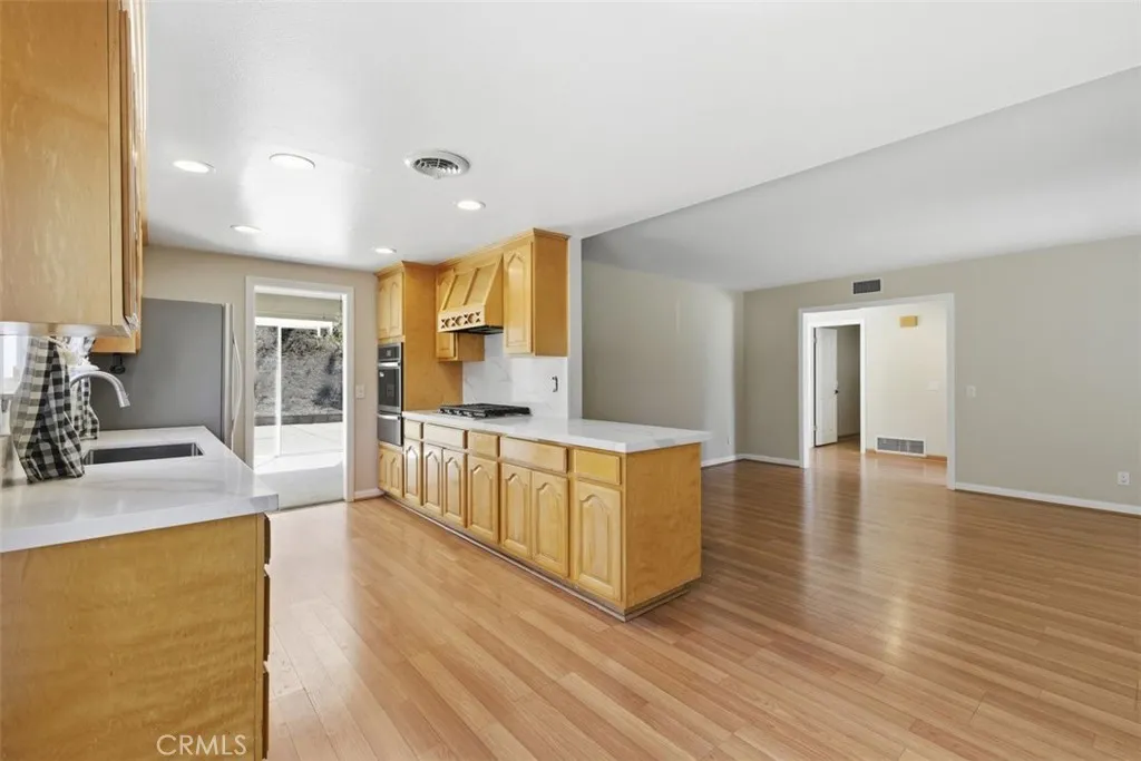 Additional image 18 of 190 Lucero Street, Thousand Oaks, CA 91360