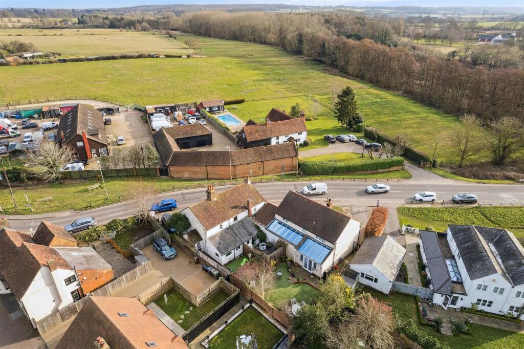 Additional image 11 of Coursers Road, Colney Heath, AL4