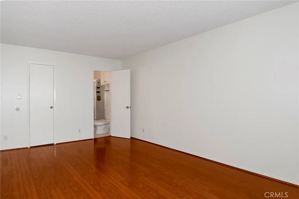 Additional image 16 of 5403 Newcastle Avenue Unit 28, Encino, CA 91316