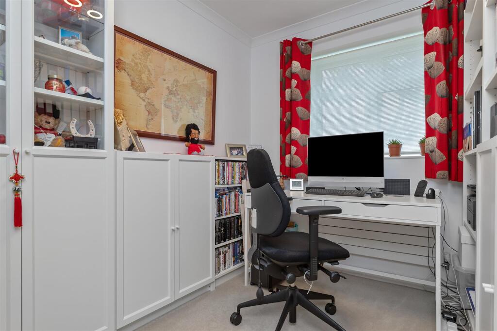 Additional image 10 of Ash Grove, Wheathampstead, St. Albans