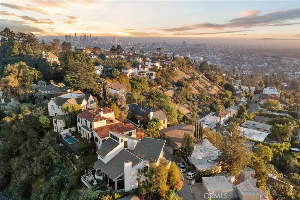 Additional image 19 of 5675 Spreading Oak Drive, Los Angeles, CA 90068