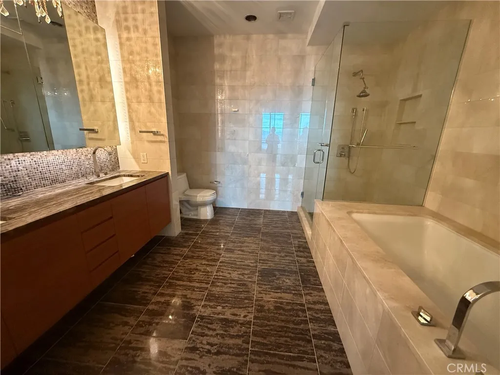 Additional image 14 of 900 W Olympic Boulevard Unit 41F, Los Angeles, CA 90015