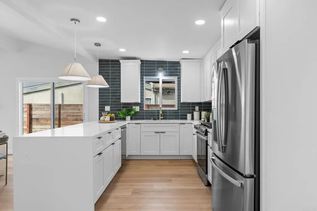 Additional image 14 of 2910 Amulet Street, San Diego, CA 92123