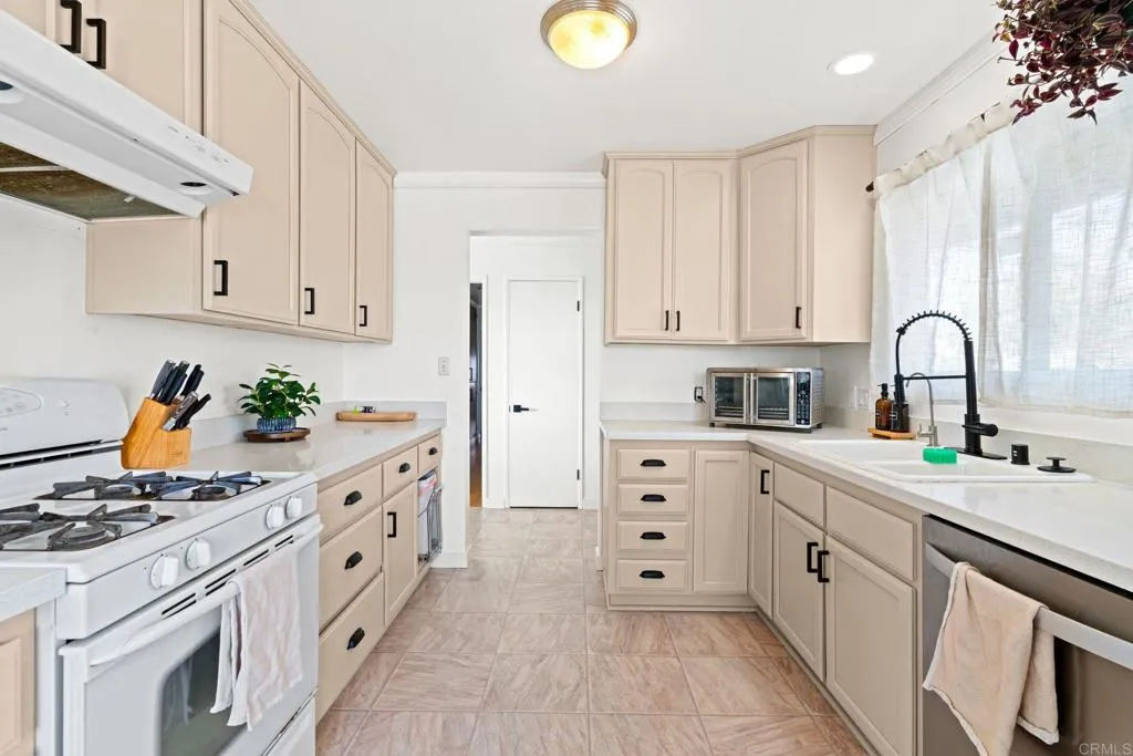 Additional image 53 of 2820 Lincoln Ct., National City, CA 91950