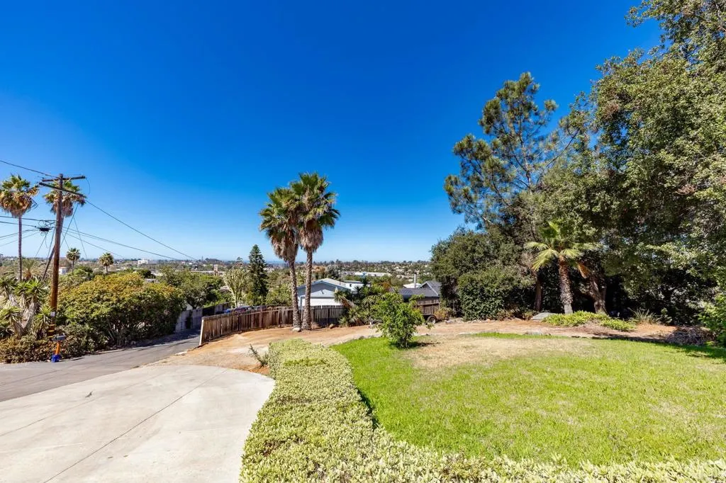 Additional image 7 of 224 Astro Court, Vista, CA 92083