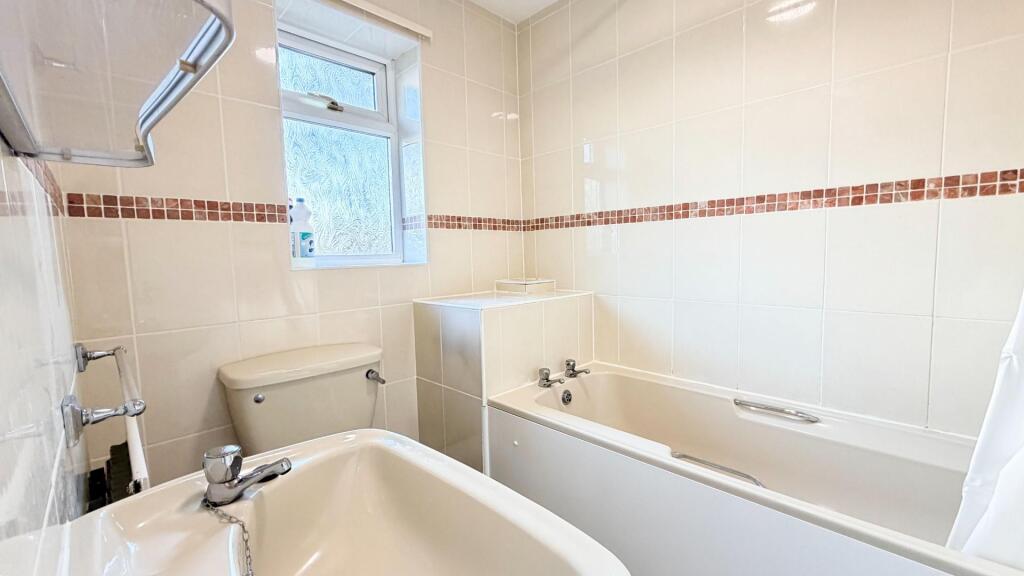 Additional image 7 of Rivenhall End, Welwyn Garden City