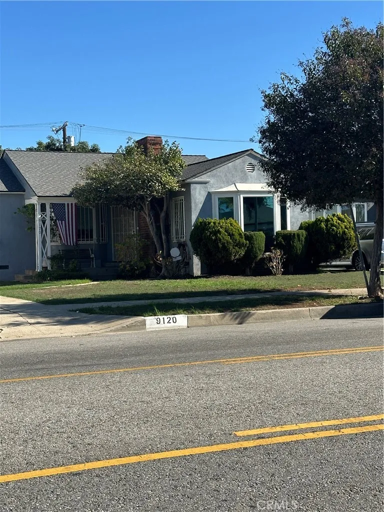 Additional image 3 of 9120 S Van Ness Ave, Los Angeles, CA 90047