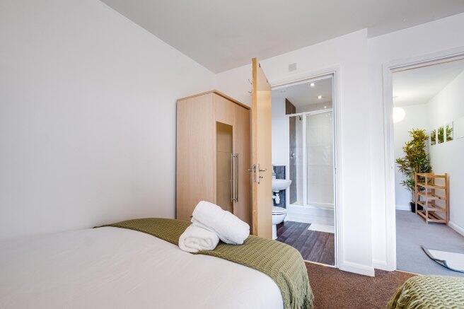 Additional image 40 of 165 Granville Street