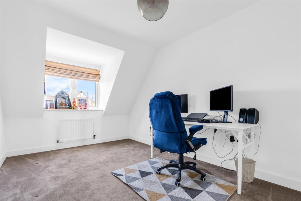 Additional image 16 of Appletree Way, Welwyn Garden City